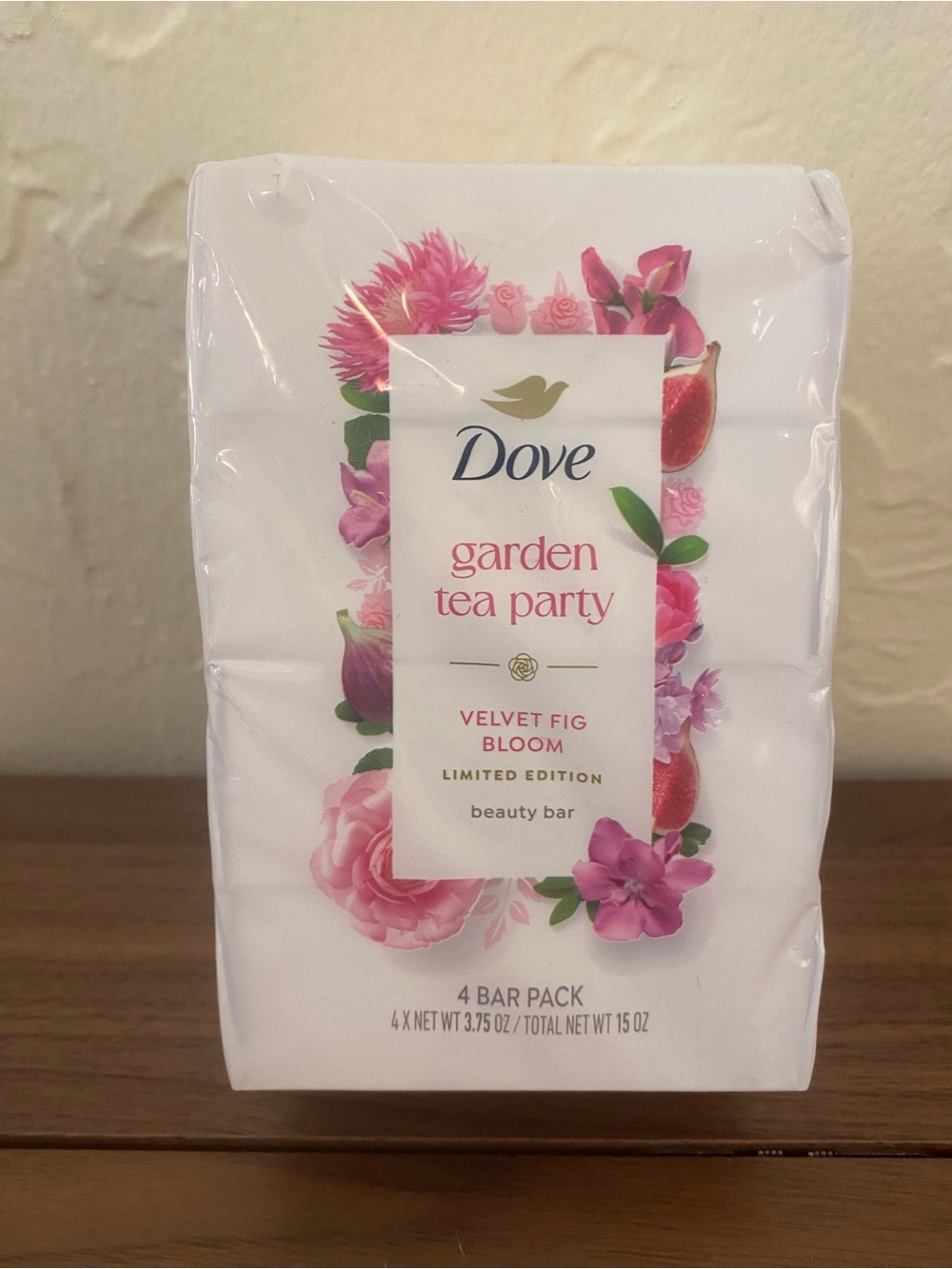 Dove Garden Tea Party Velvet Fig Bloom Beauty Bar Set of 4